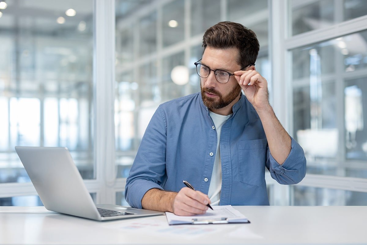 In Shaky Times, Investors Should Hold Their Nerve